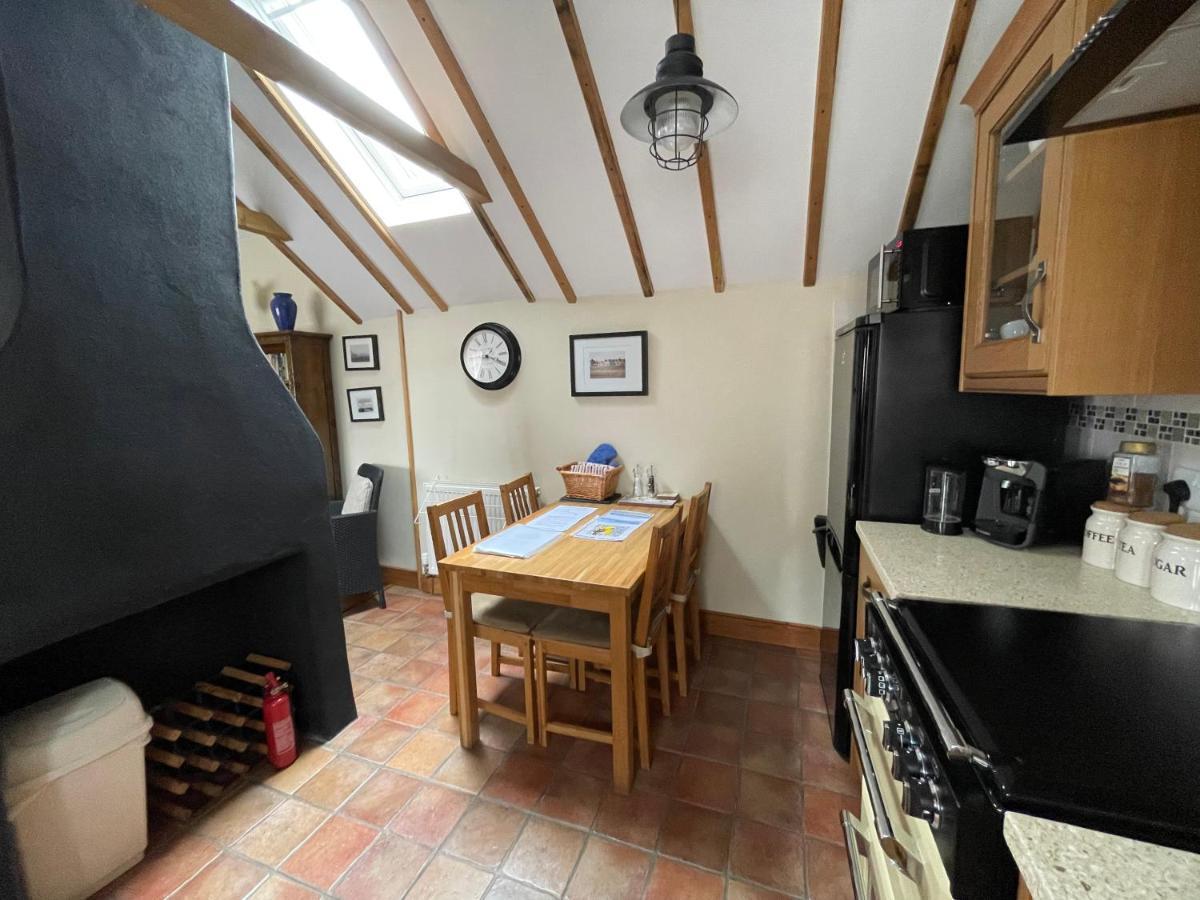 All Seasons Cottage Breaks Saxmundham Exteriör bild