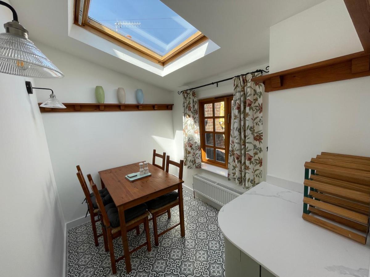 All Seasons Cottage Breaks Saxmundham Exteriör bild