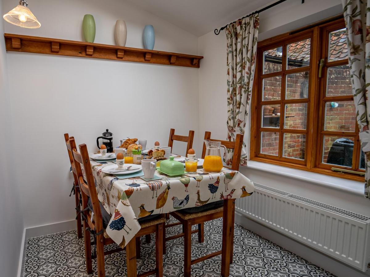 All Seasons Cottage Breaks Saxmundham Exteriör bild