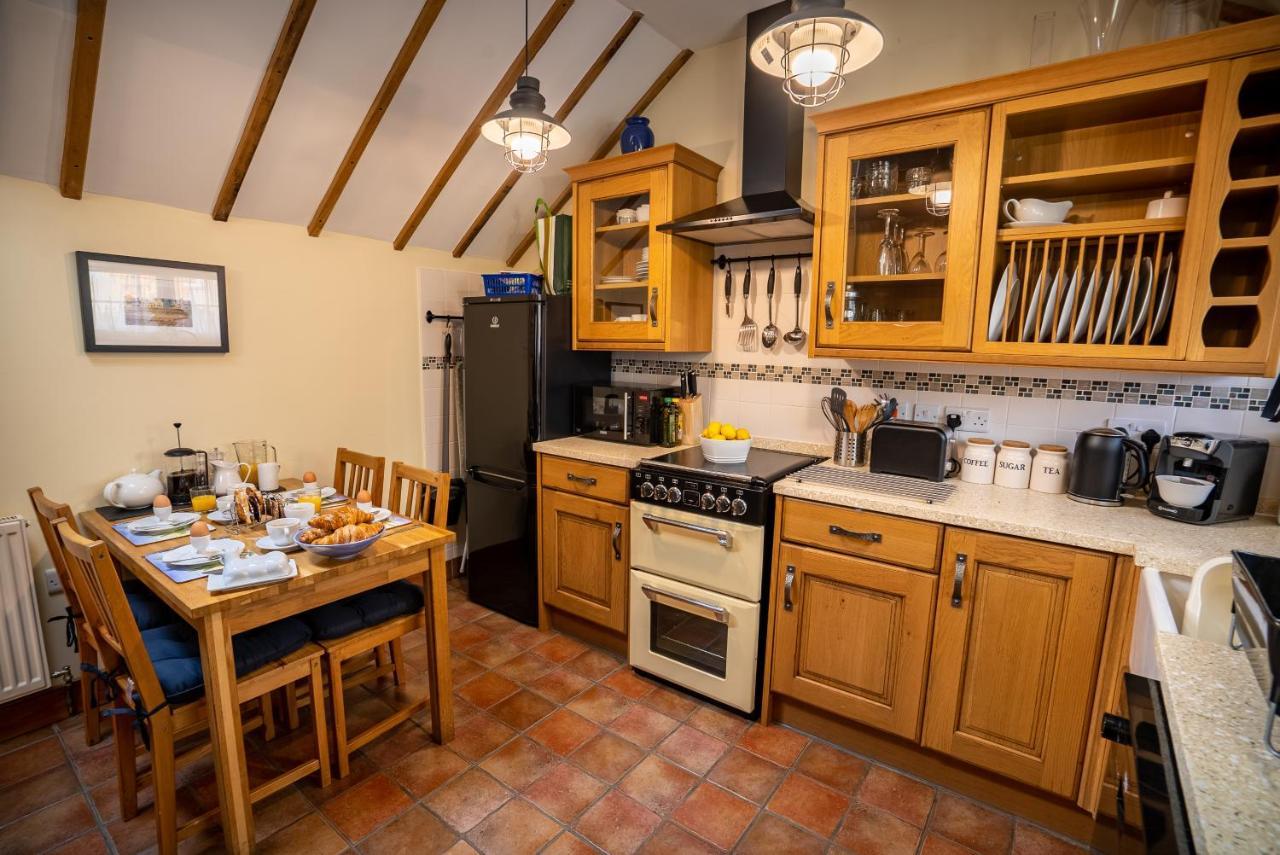All Seasons Cottage Breaks Saxmundham Exteriör bild