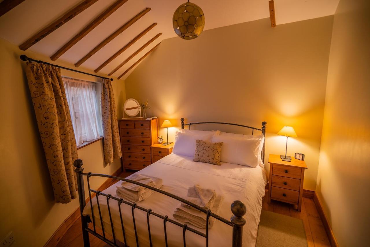 All Seasons Cottage Breaks Saxmundham Exteriör bild